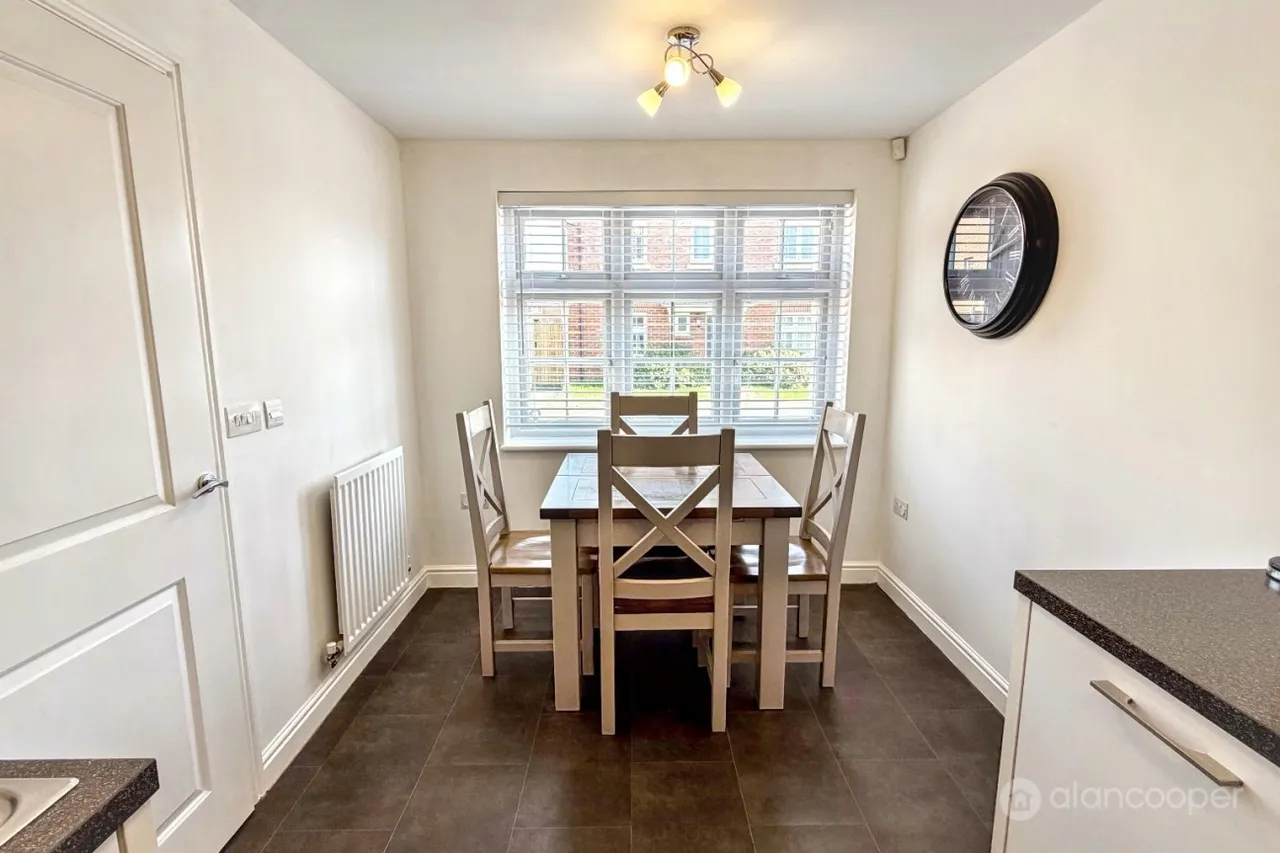 Currane Road, Eliot's View, CV10, photo 10