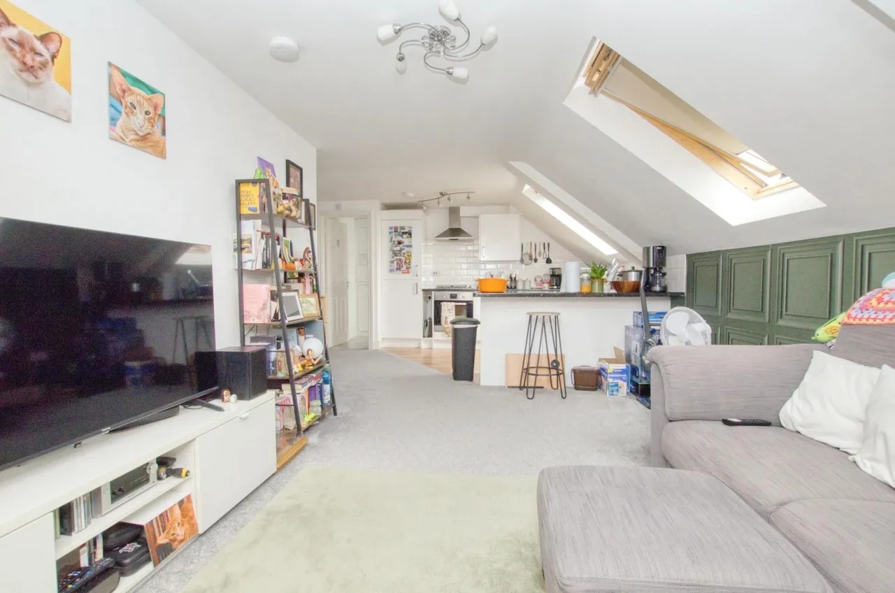 130 Portsmouth Road, Woolston, Southampton, Hampshire, SO19 9AP, photo 4