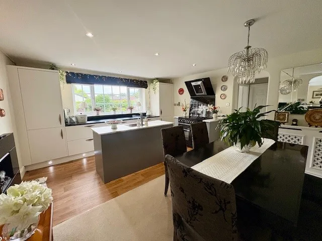 Runcorn Road, Old Hall Farm, WA4, photo 7