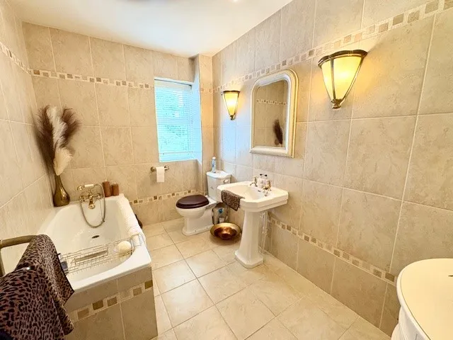 Runcorn Road, Old Hall Farm, WA4, photo 15