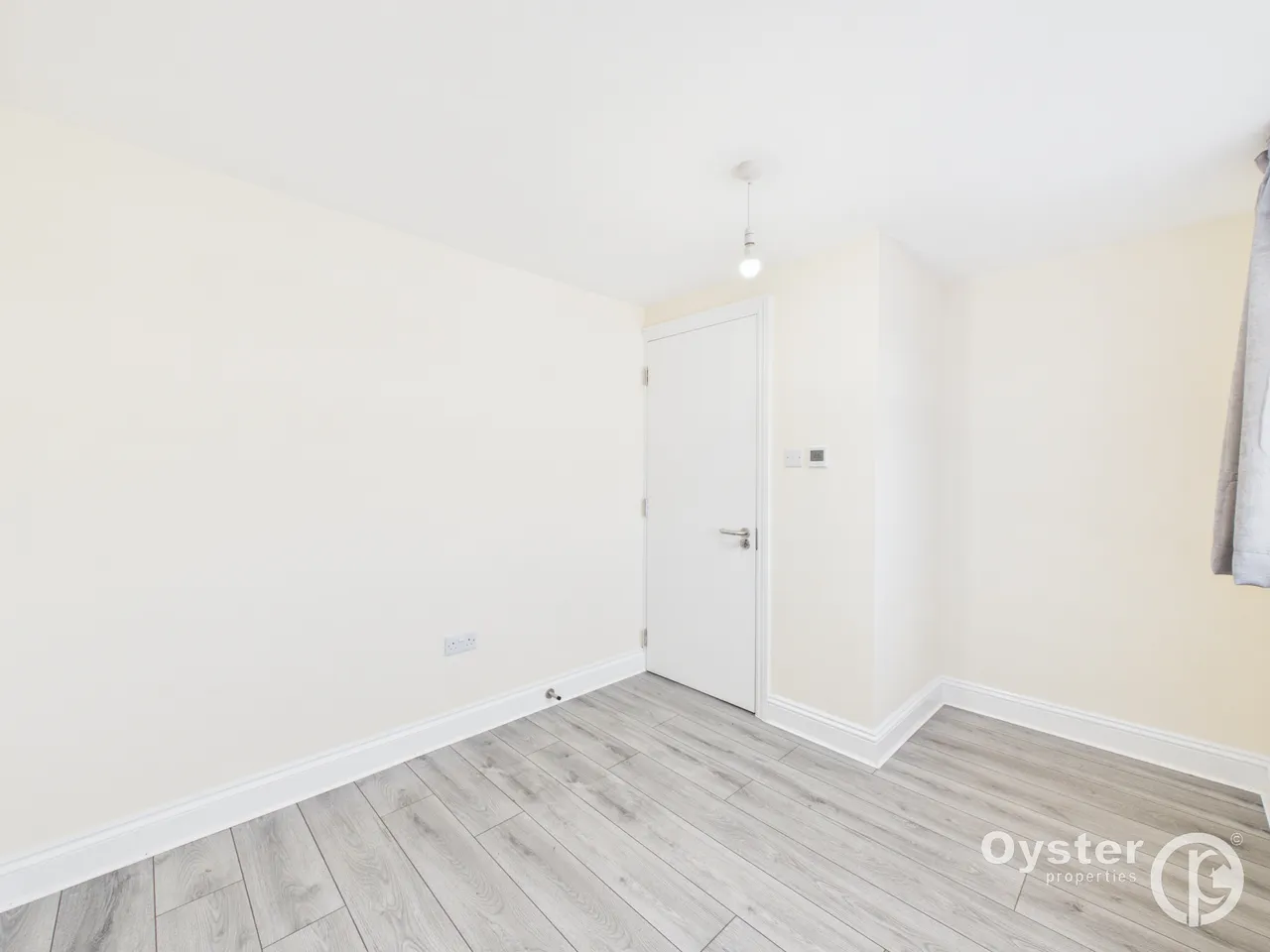 North Circular Road, London, NW2, photo 12