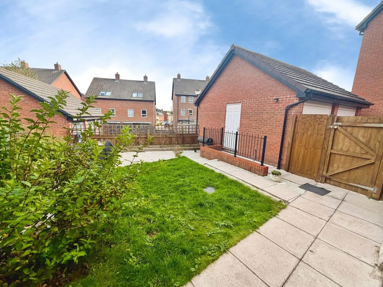 Daker Row, Lawley Village, TF4, photo 15
