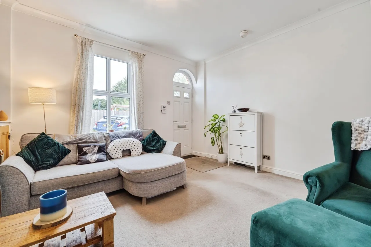 Cross Street, Worsley, M28, photo 18