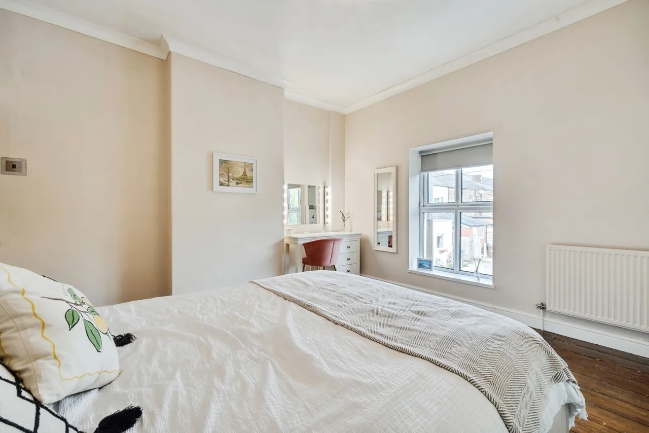 Cross Street, Worsley, M28, photo 23