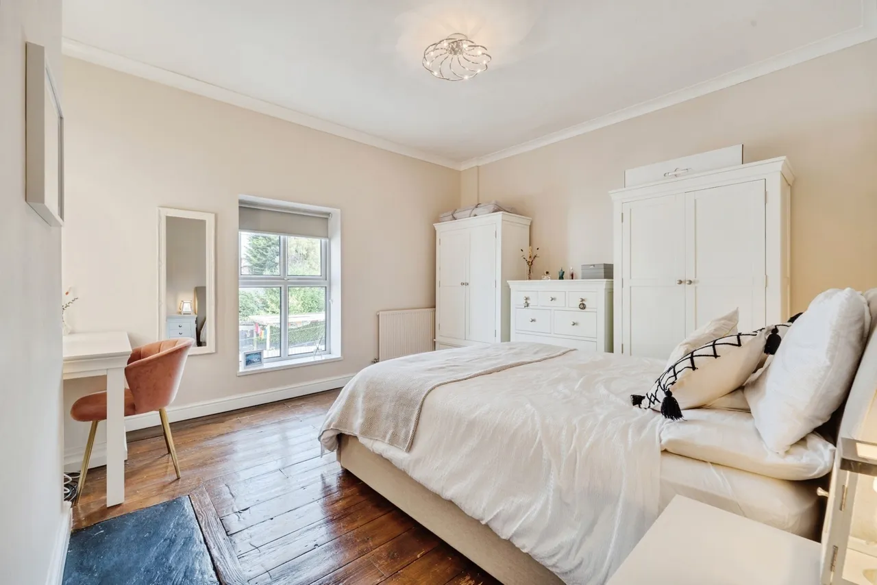 Cross Street, Worsley, M28, photo 11