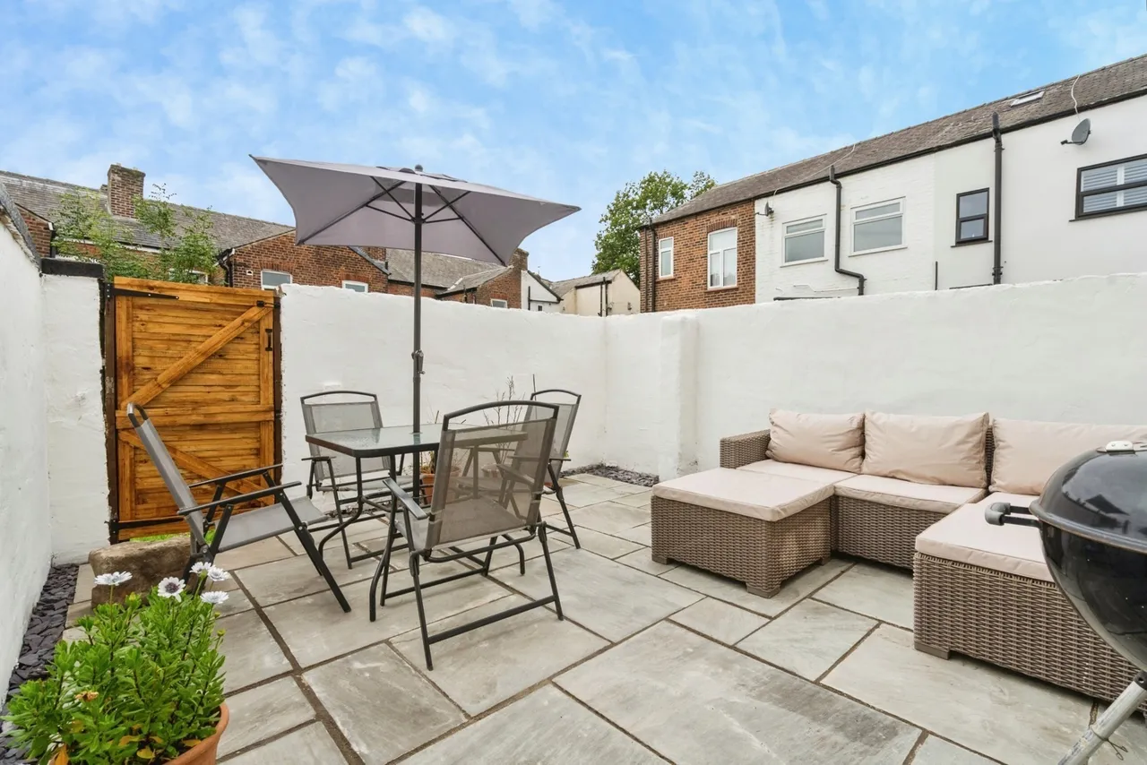 Cross Street, Worsley, M28, photo 7