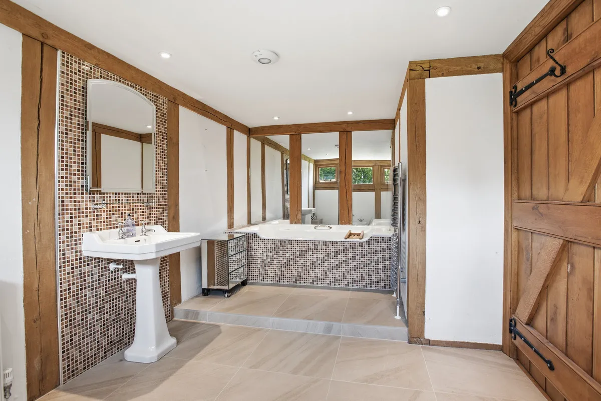 Poachers Retreat, Alcester Heath, B49, photo 16