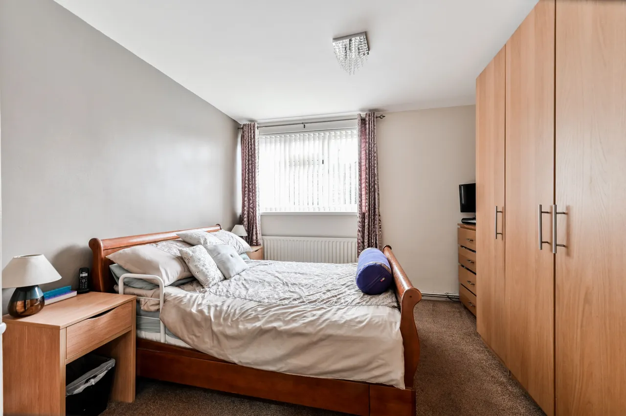 Flat 1, 315 Hoe Street, London, photo 4