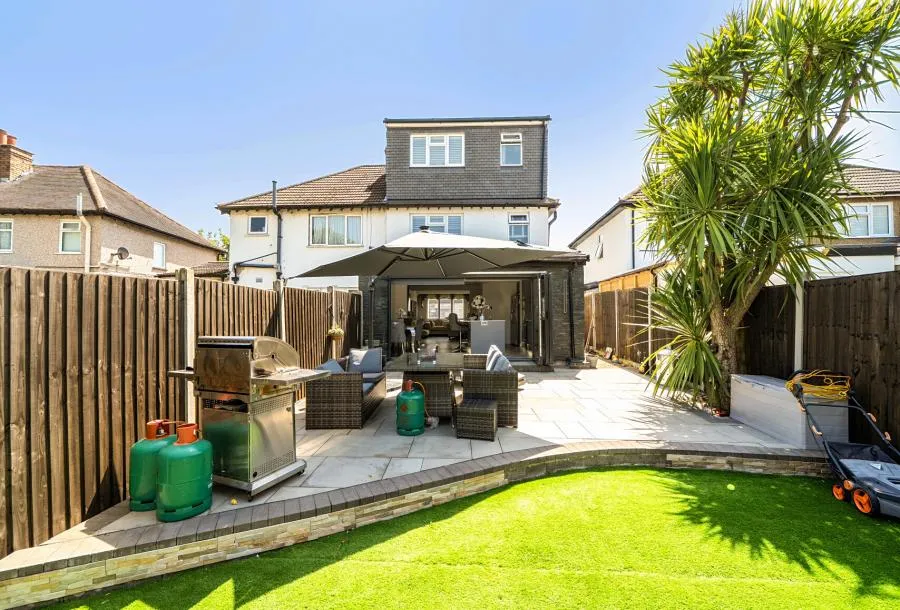 Curran Avenue, Wallington, SM6, photo 18