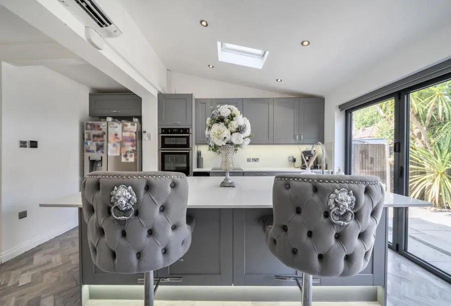 Curran Avenue, Wallington, SM6, photo 6