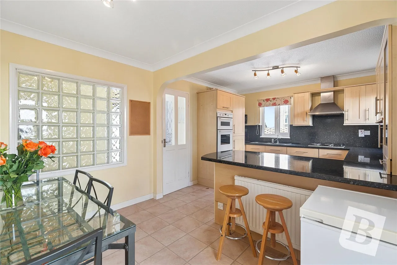 Stanley Place, Ongar, CM5, photo 2