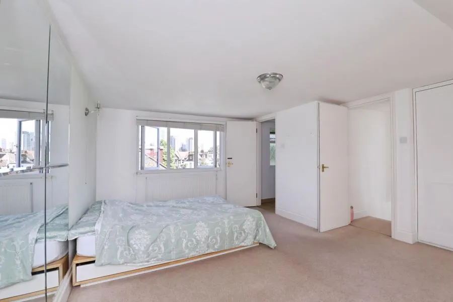 Summerlands Avenue, London, W3, photo 6