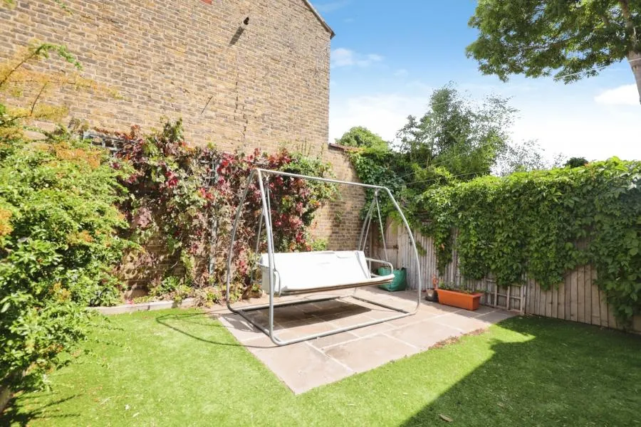 Summerlands Avenue, London, W3, photo 5
