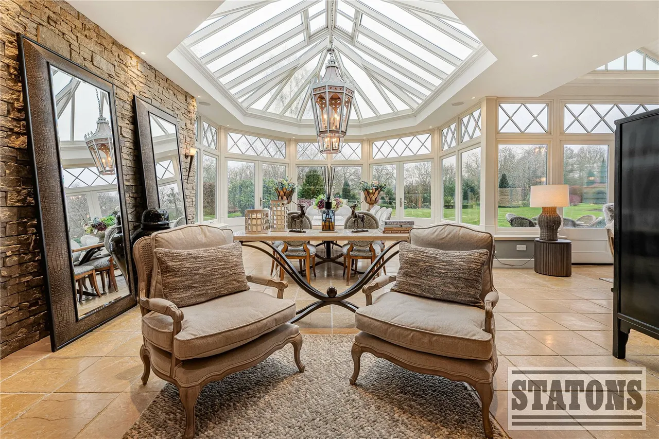 Brickendon Lane, Brickendon, Hertford, Hertfordshire, SG13 8NY, photo 18