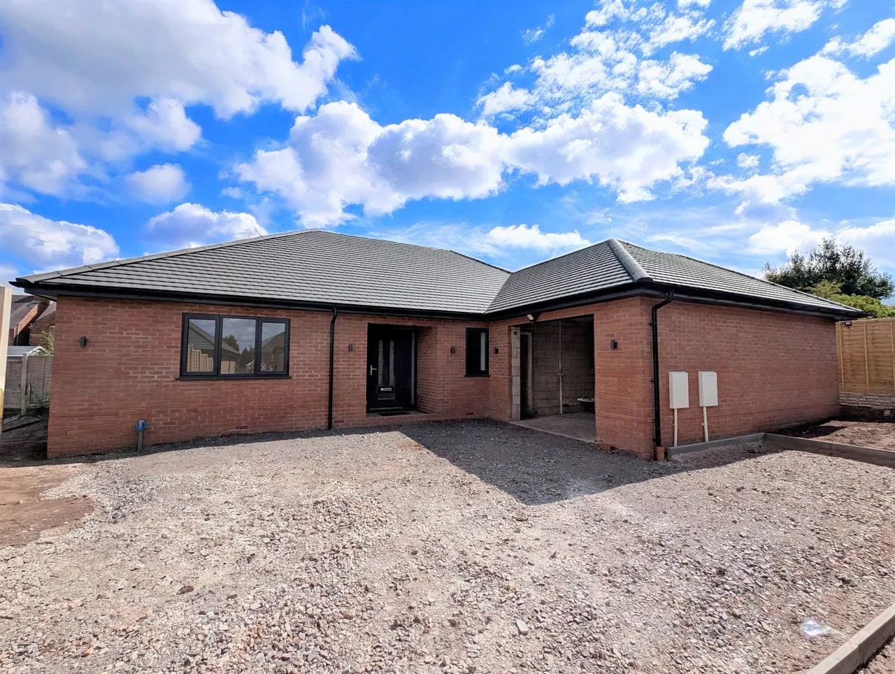 4 bed house for sale, Summerfield Road, Tamworth, B77