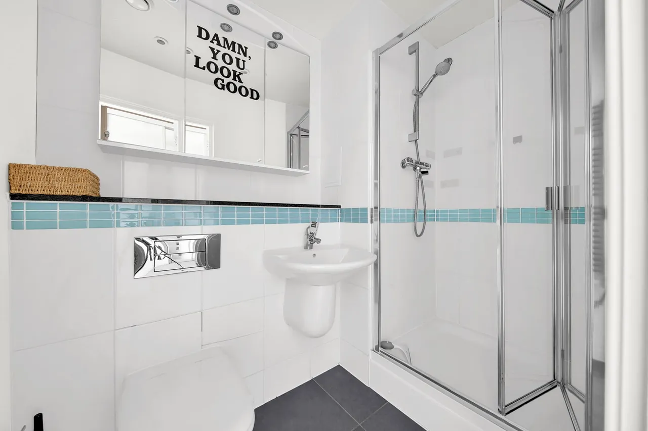 Flat 16 Chi Building, 54 Crowder Street, London, Greater London, E1 0EZ, photo 3