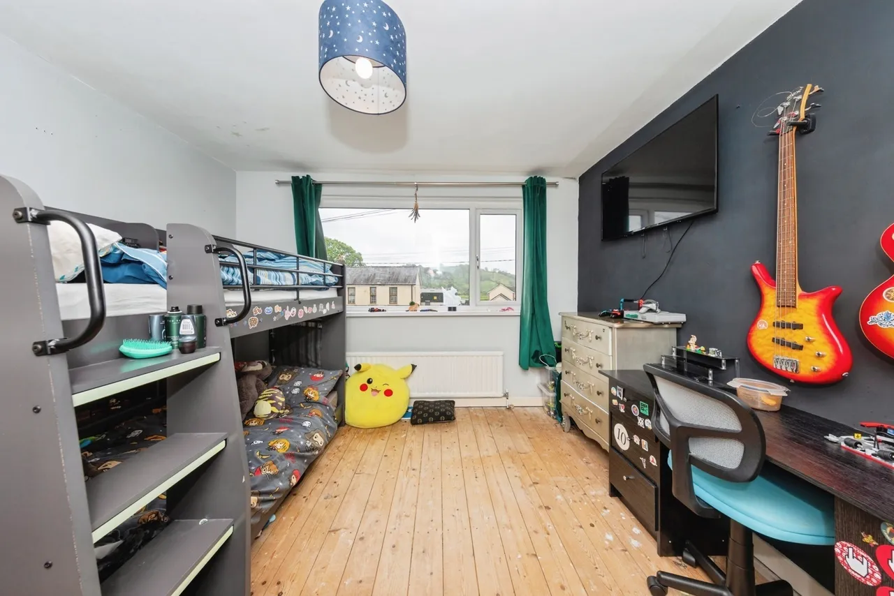 Abergwili Road, Carmarthen, SA31, photo 15