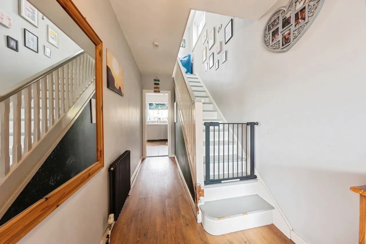 Abergwili Road, Carmarthen, SA31, photo 12