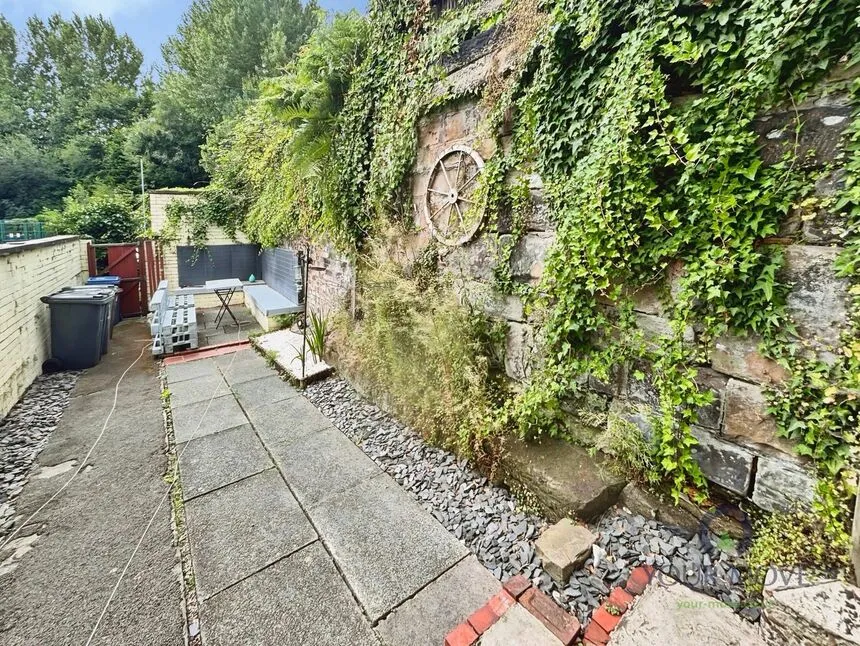 Bridgefield Street, Radcliffe, Greater Manchester, M26, photo 6