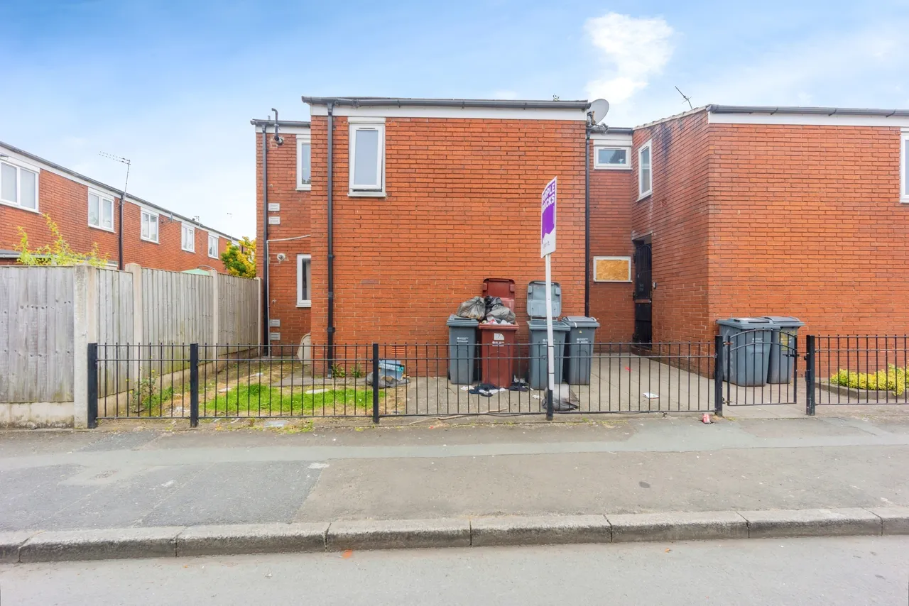 Whitecliff Close, Manchester, M14, photo 6