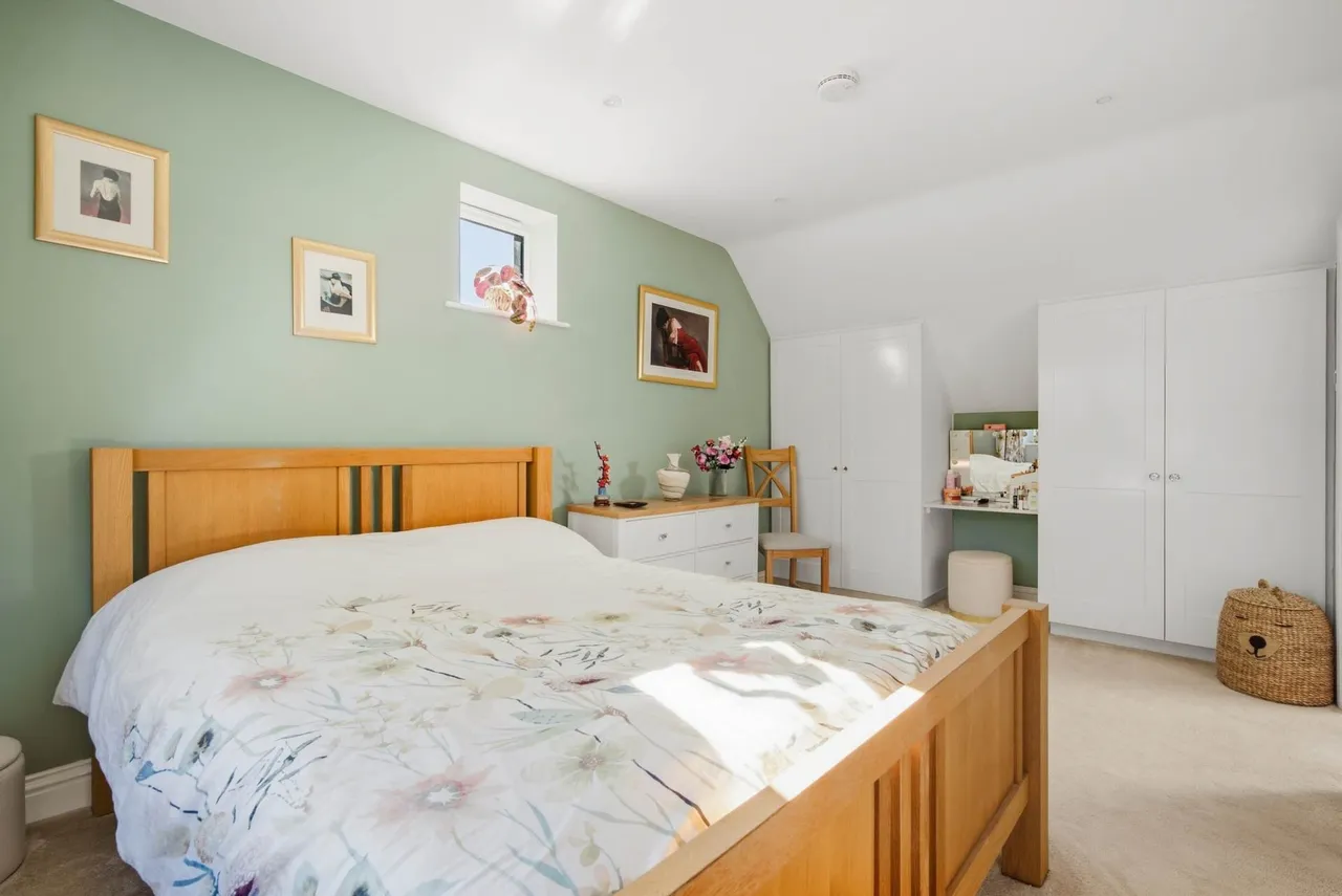 Barnett Way, Bierton, photo 32