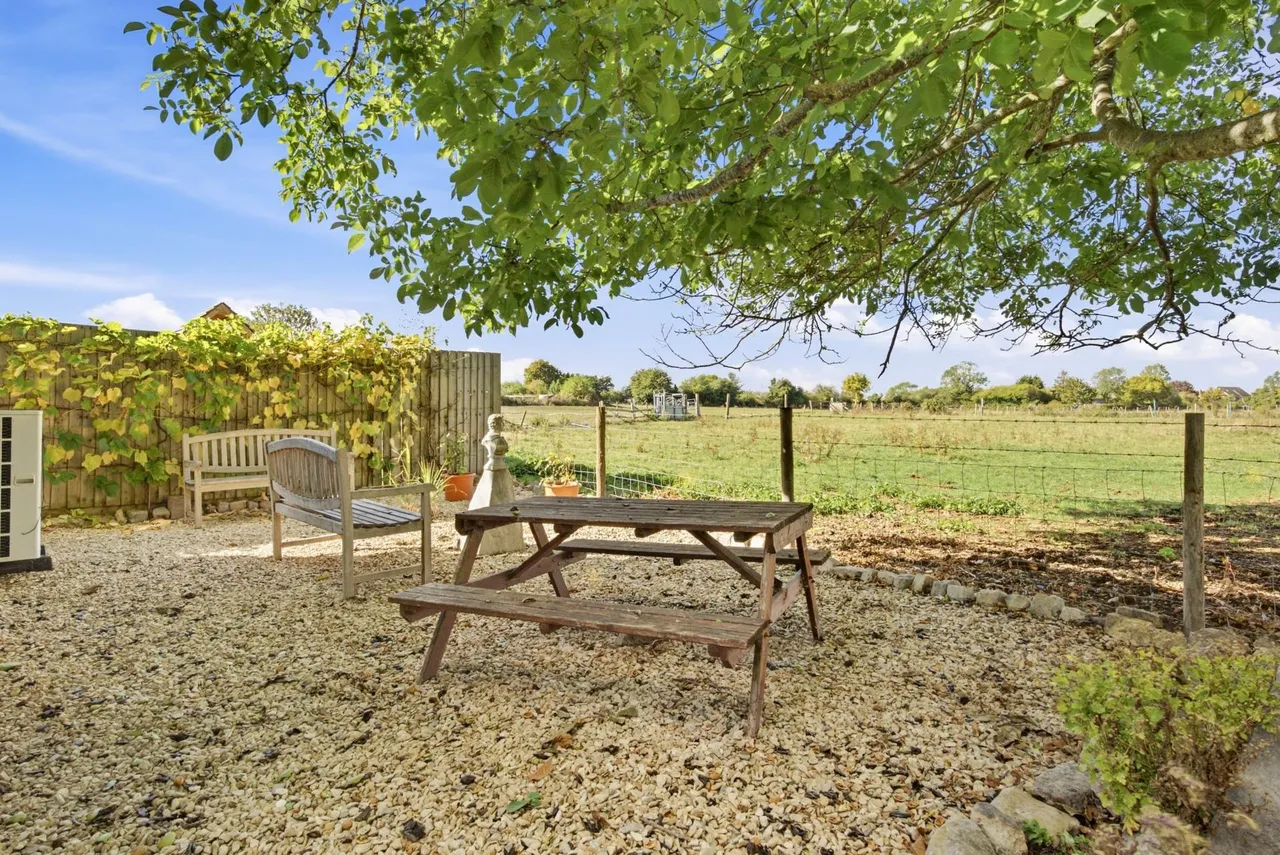 Barnett Way, Bierton, photo 10