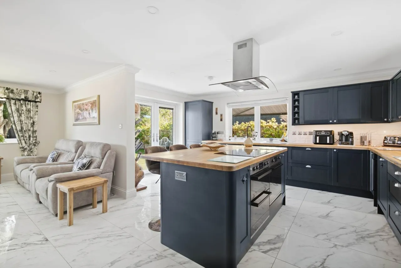 Barnett Way, Bierton, photo 15
