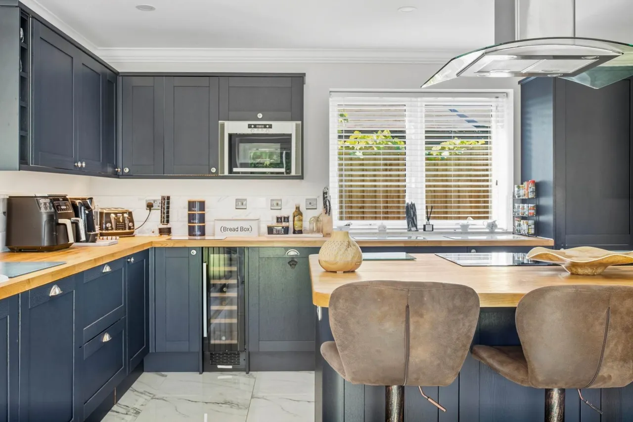 Barnett Way, Bierton, photo 41