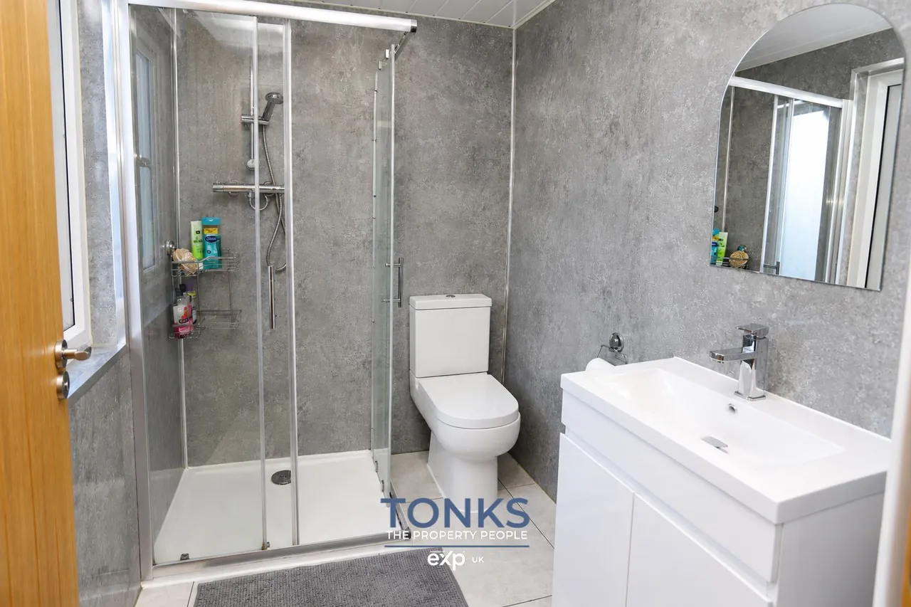 Century Way, Halesowen, B63, photo 17