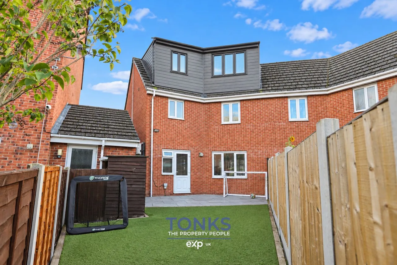 Century Way, Halesowen, B63, photo 23