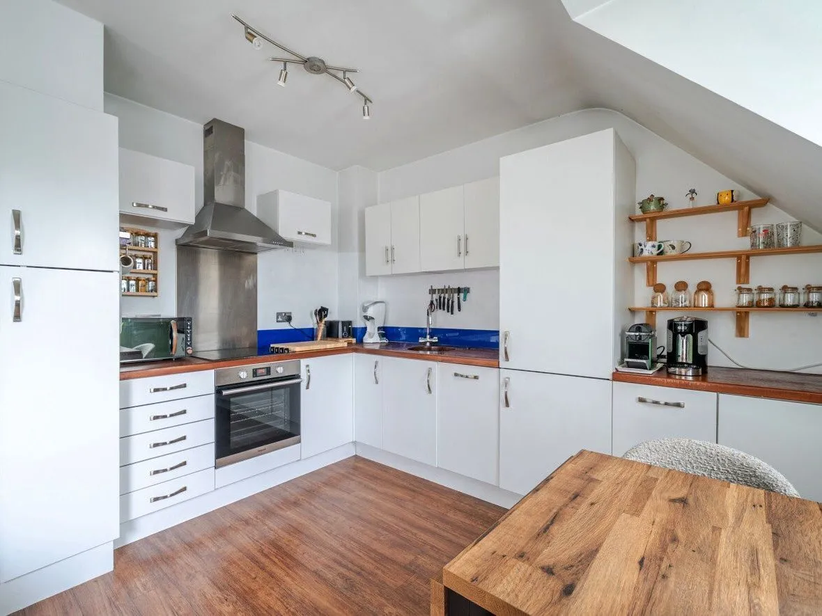 Sedgemoor Way, Glastonbury, BA6, photo 2