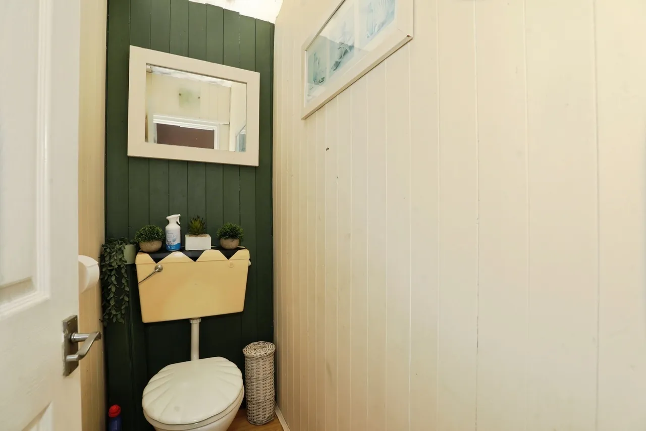 Halton Drive, CREWE, Cheshire, CW2, photo 7