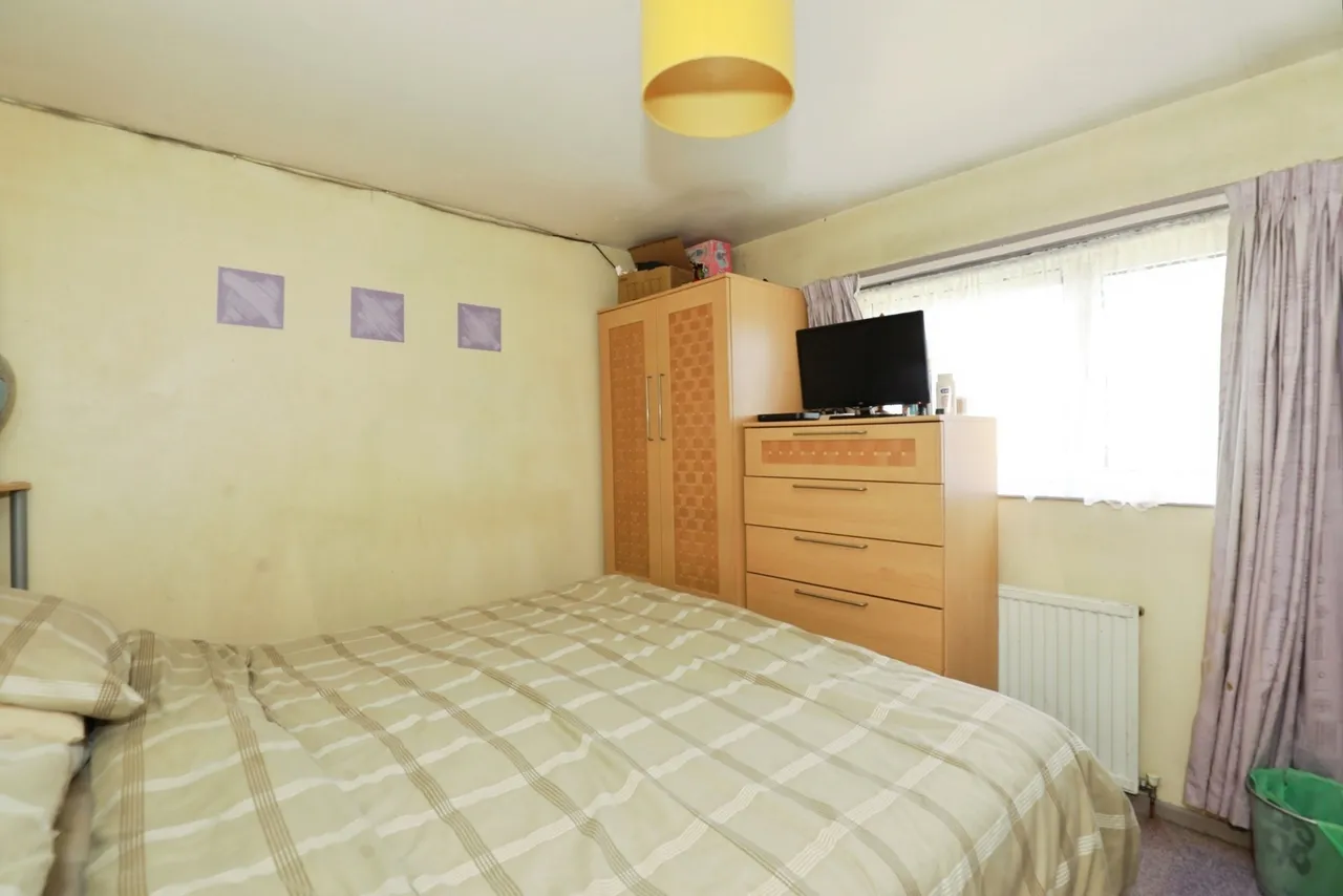 Halton Drive, CREWE, Cheshire, CW2, photo 9
