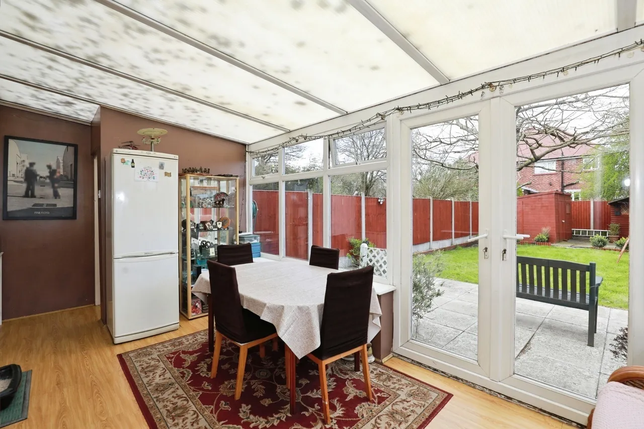 Halton Drive, CREWE, Cheshire, CW2, photo 4