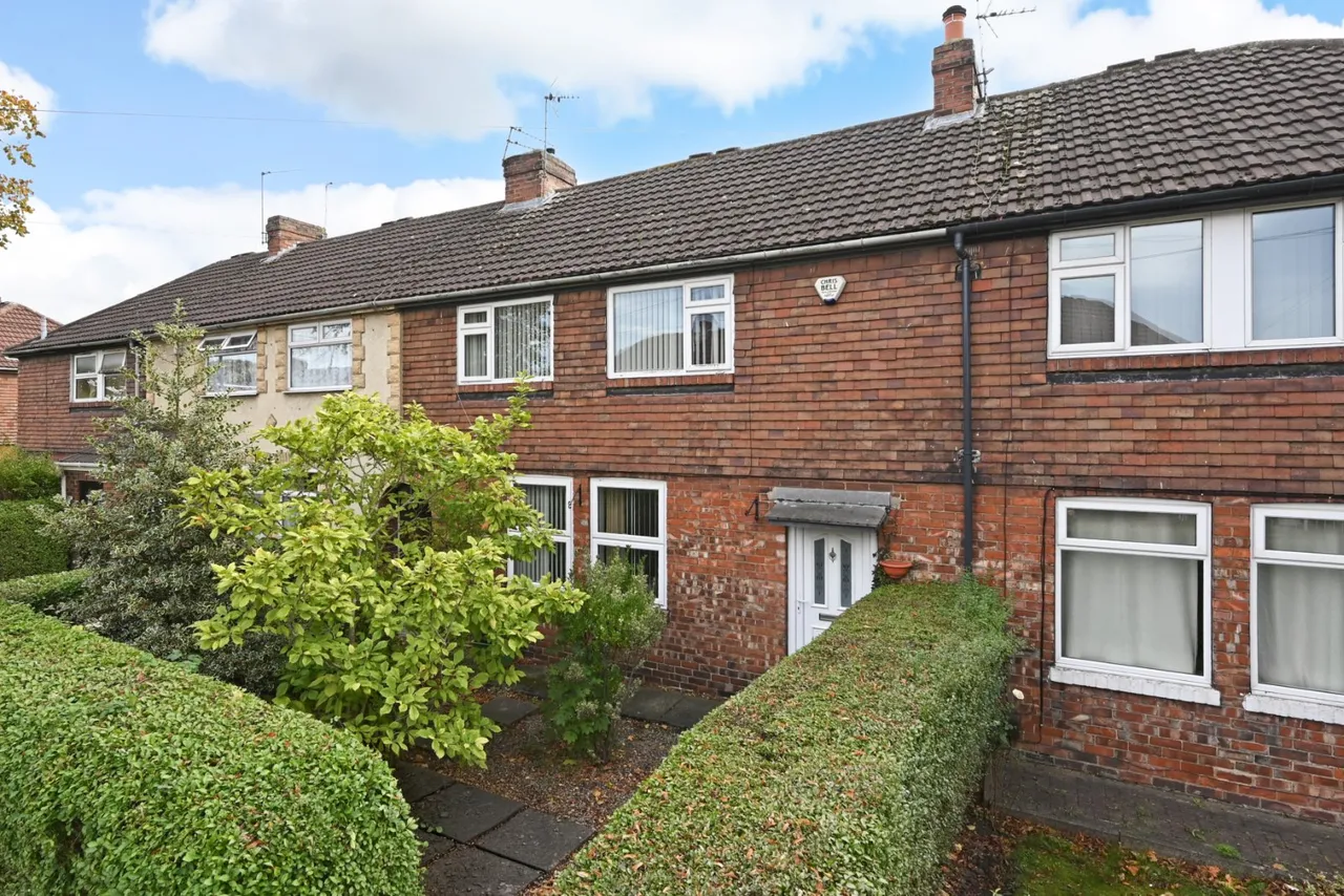 4 bed house to rent, Alcuin Avenue, York, YO10