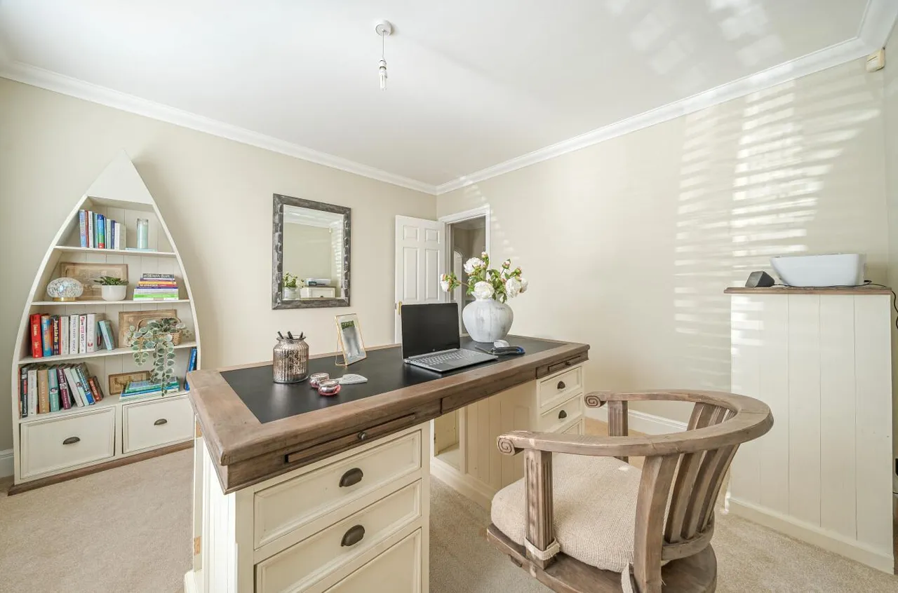 Desirable Village Location, The Orchard, photo 13