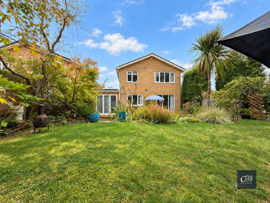 Carlton Croft, Streetly, B74, photo 31