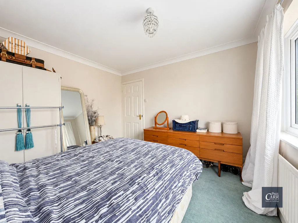Carlton Croft, Streetly, B74, photo 23