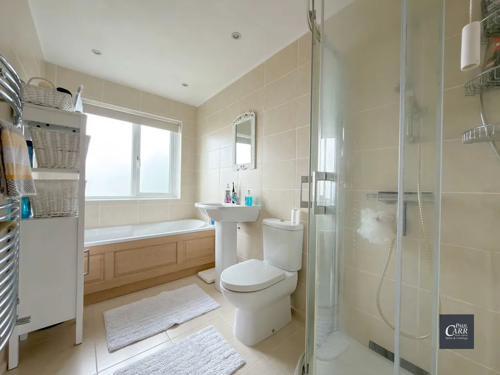 Carlton Croft, Streetly, B74, photo 27