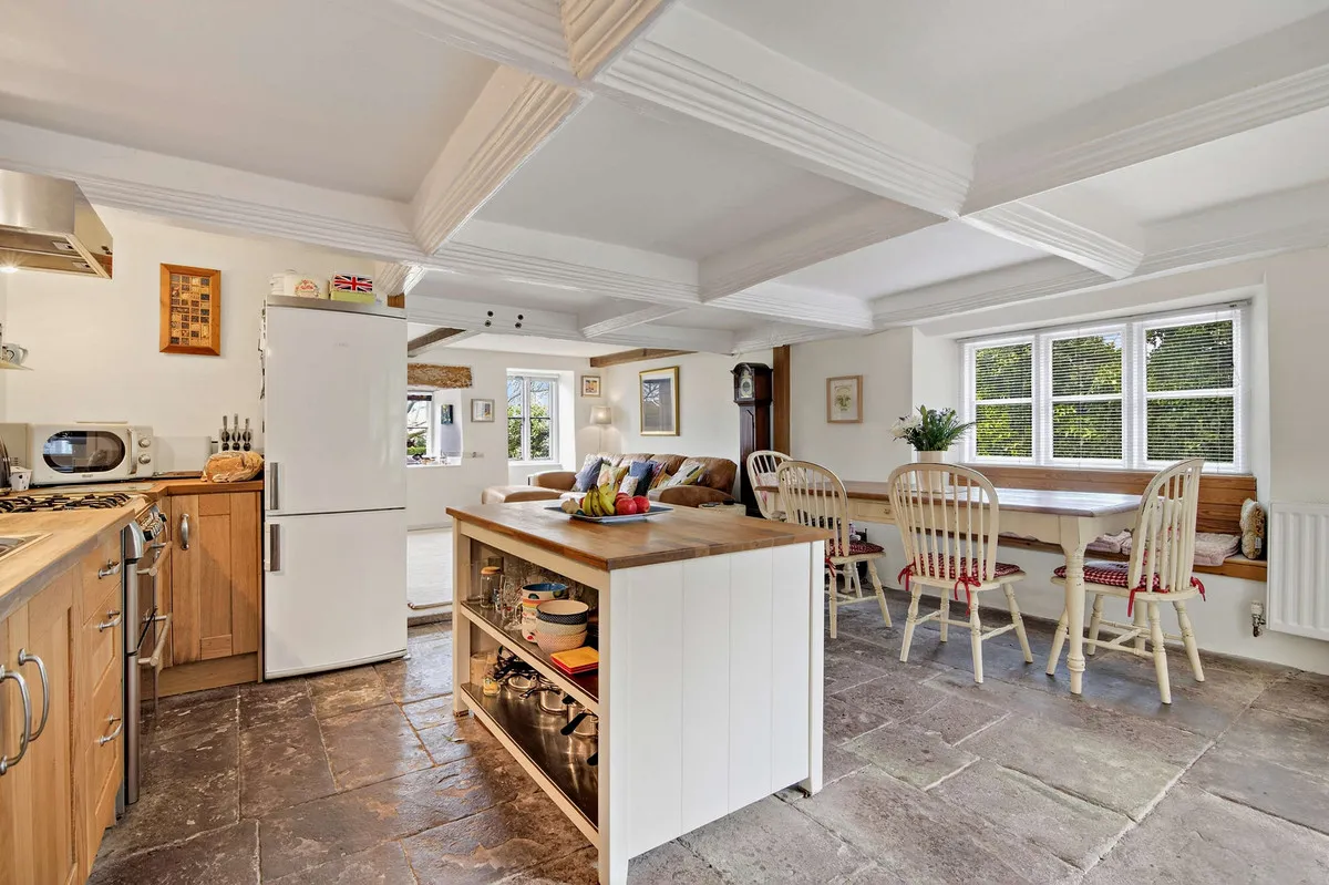 Church Road North, Portishead, BS20, photo 3