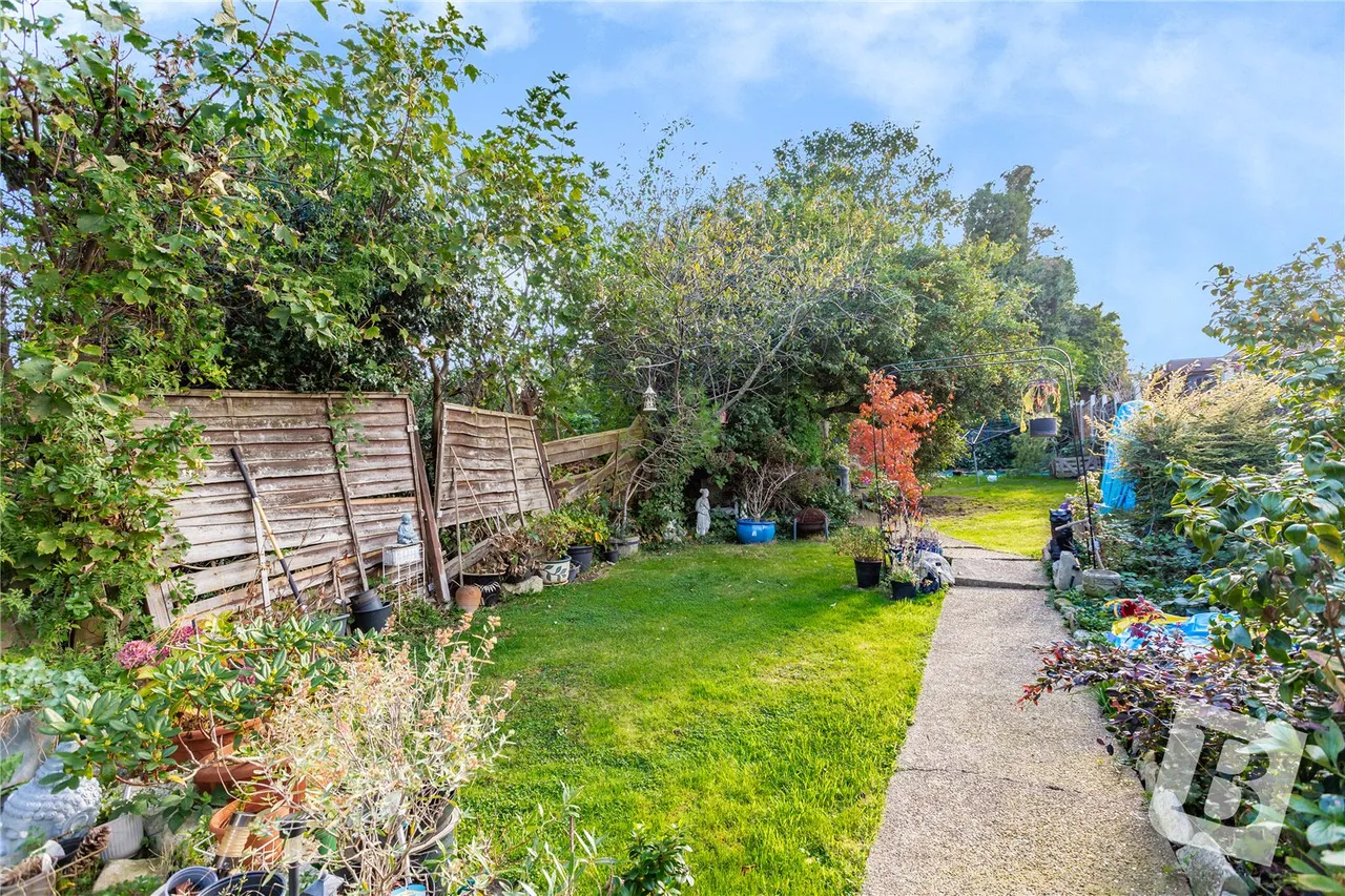 Romford, RM1, photo 7