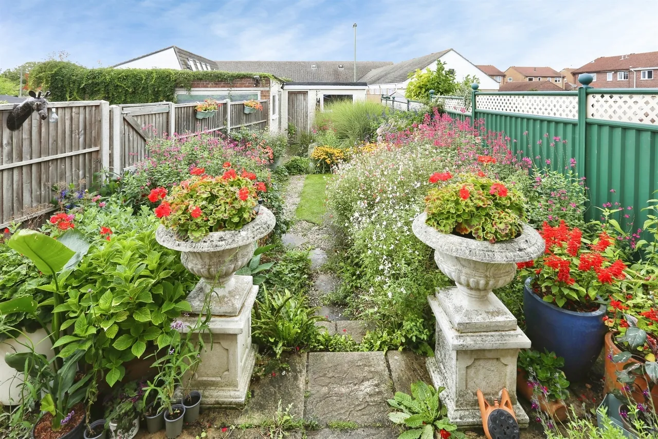 Fisgard Road, Gosport, PO12, photo 14