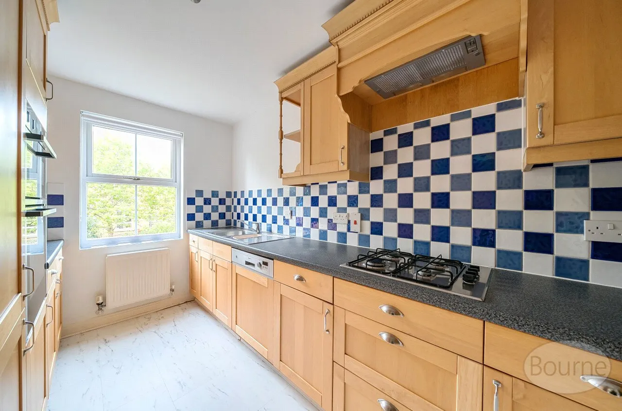 Silistria Close, Knaphill, GU21, photo 5