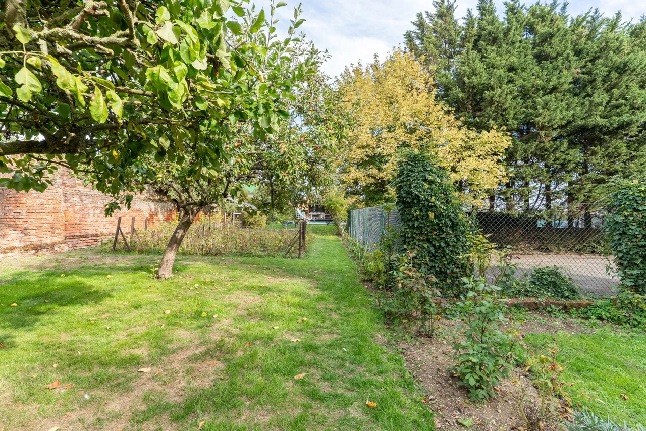 The Street, Roxwell, CM1, photo 61