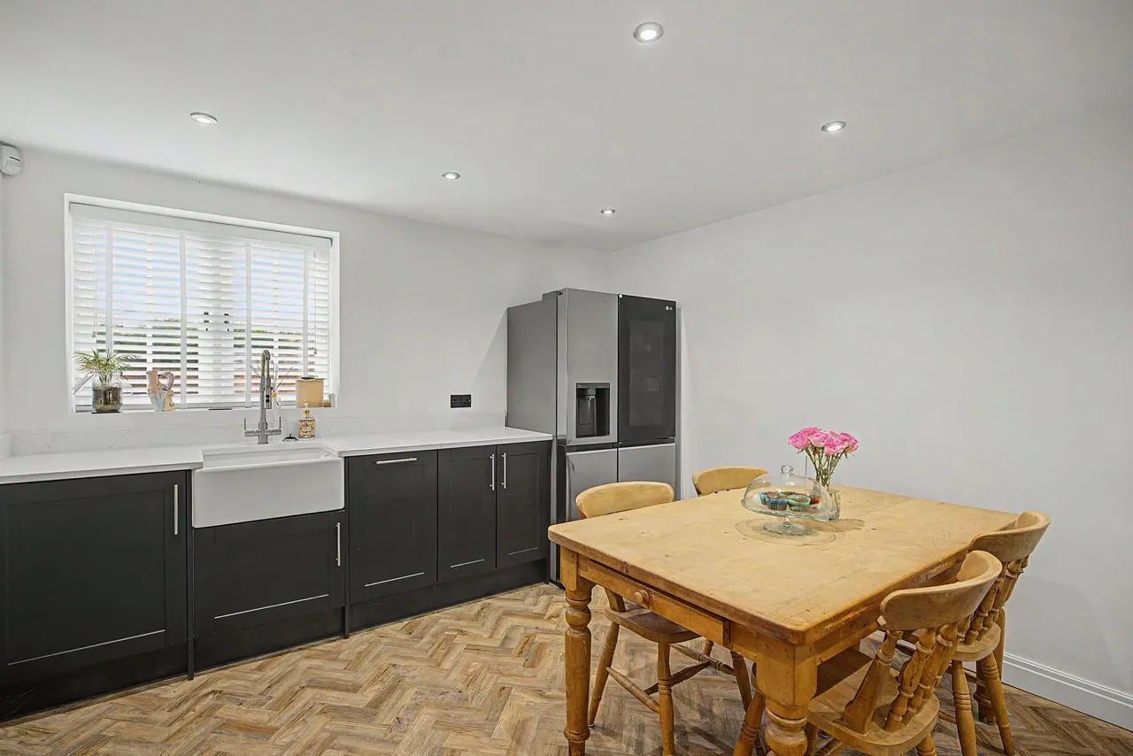 Cottages Lumb Brook Road, Warrington, photo 5