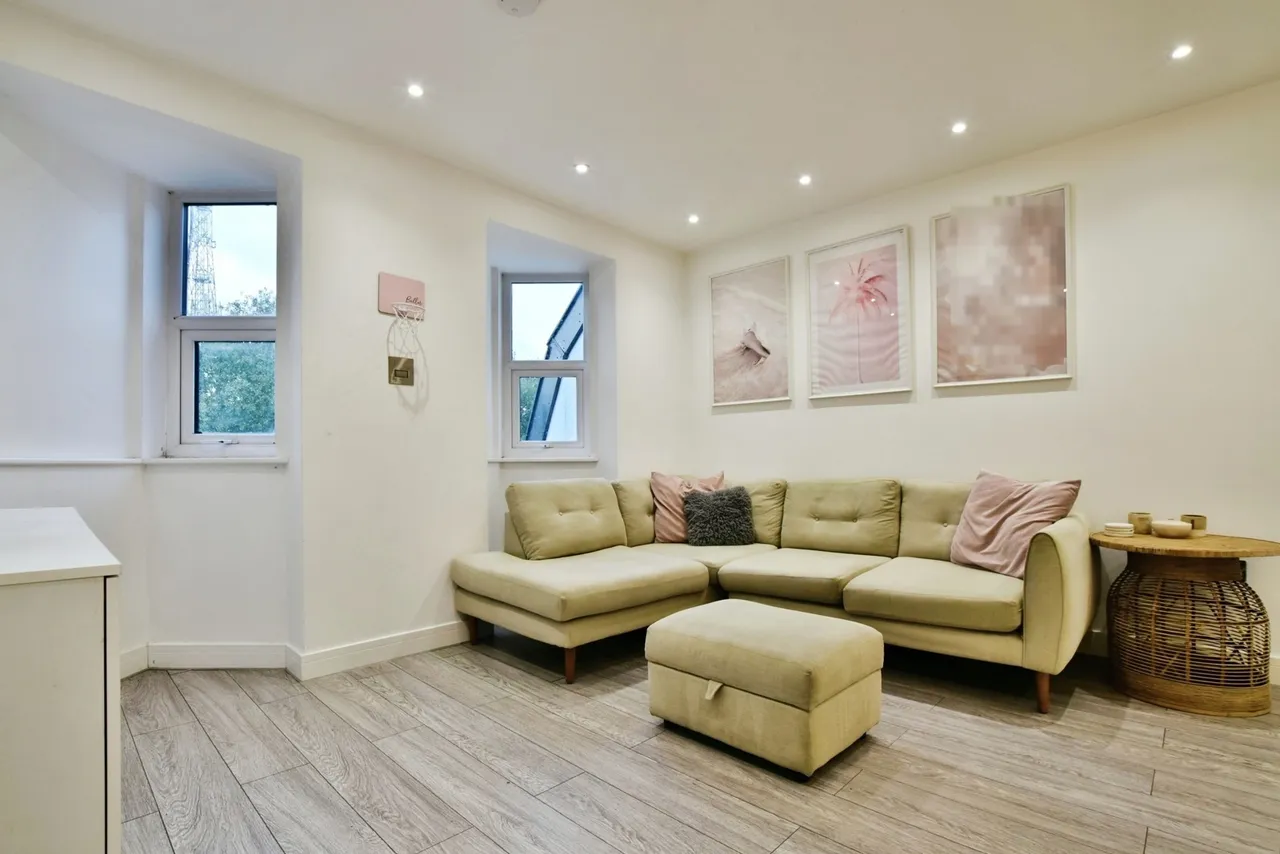 Eden Place, Cheadle, SK8, photo 31
