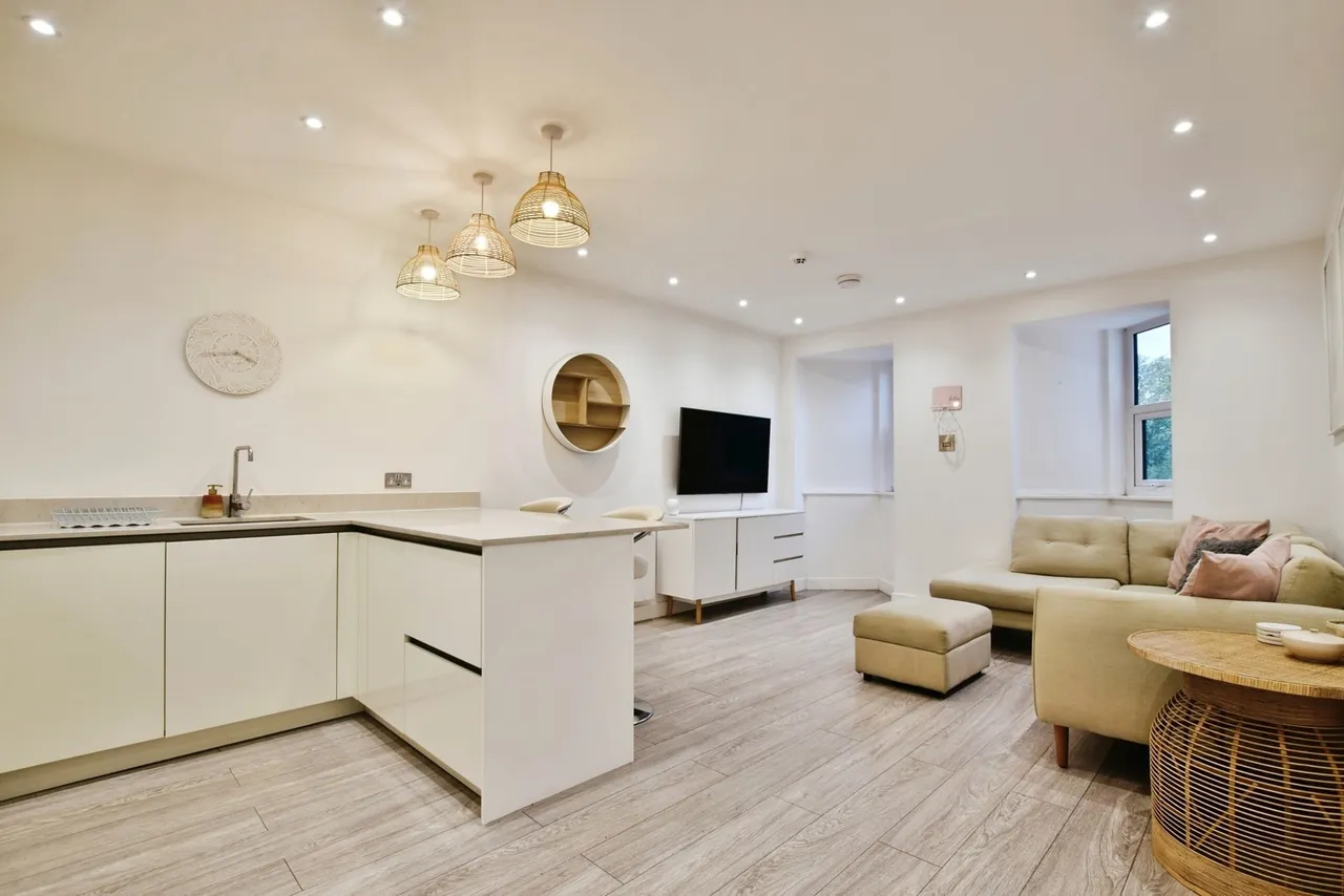 Eden Place, Cheadle, SK8, photo 26