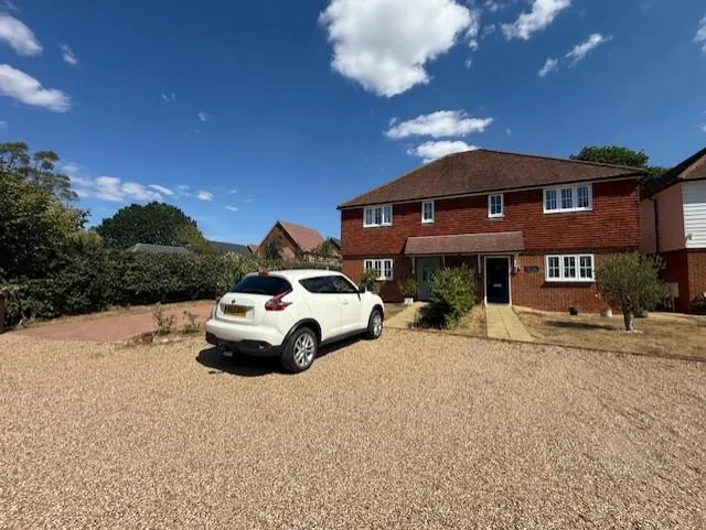 3 bed house for sale, Chiddingly Road, Heathfield, TN21