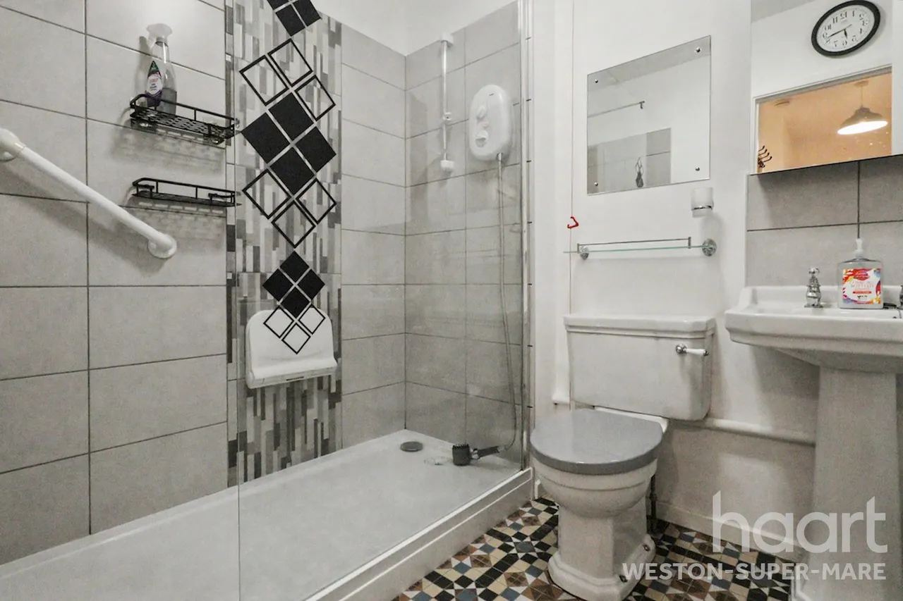 Carlton Street, Weston-Super-Mare, BS23, photo 5