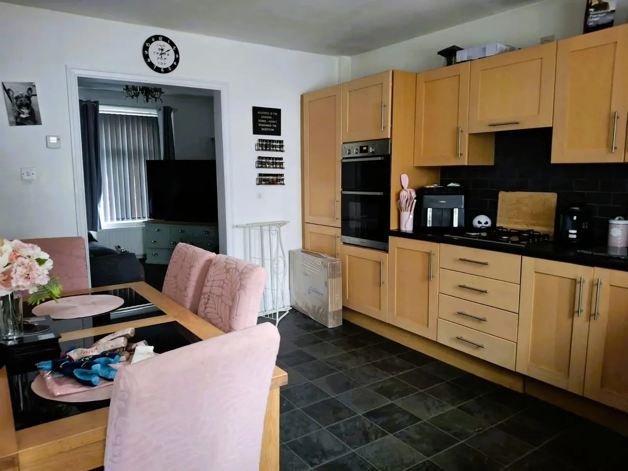 Nelson St, Morecambe, LA4, photo 2